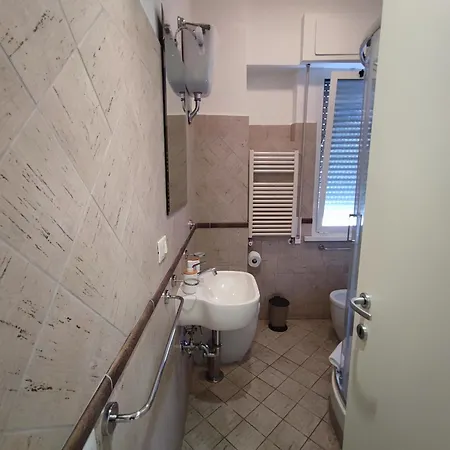 A&c Silver Diamond Apartment